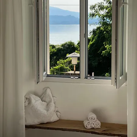 Elisabetta Maggiore *