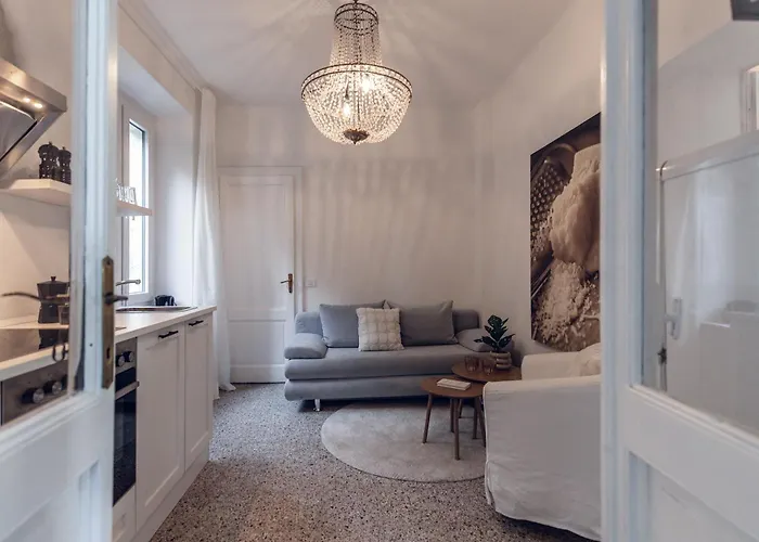 Elisabetta Maggiore Апартаменты Бельджирате